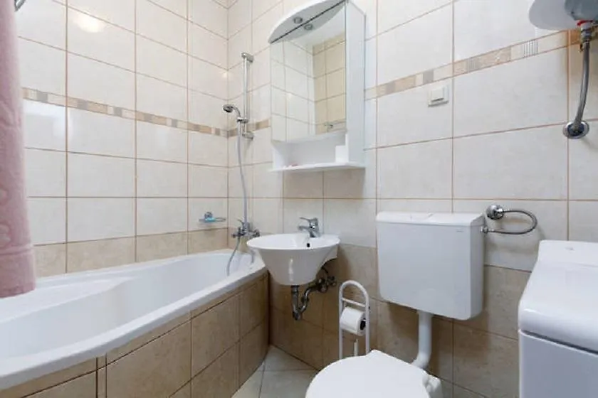 Vila Ivarossa Trogir Apartment